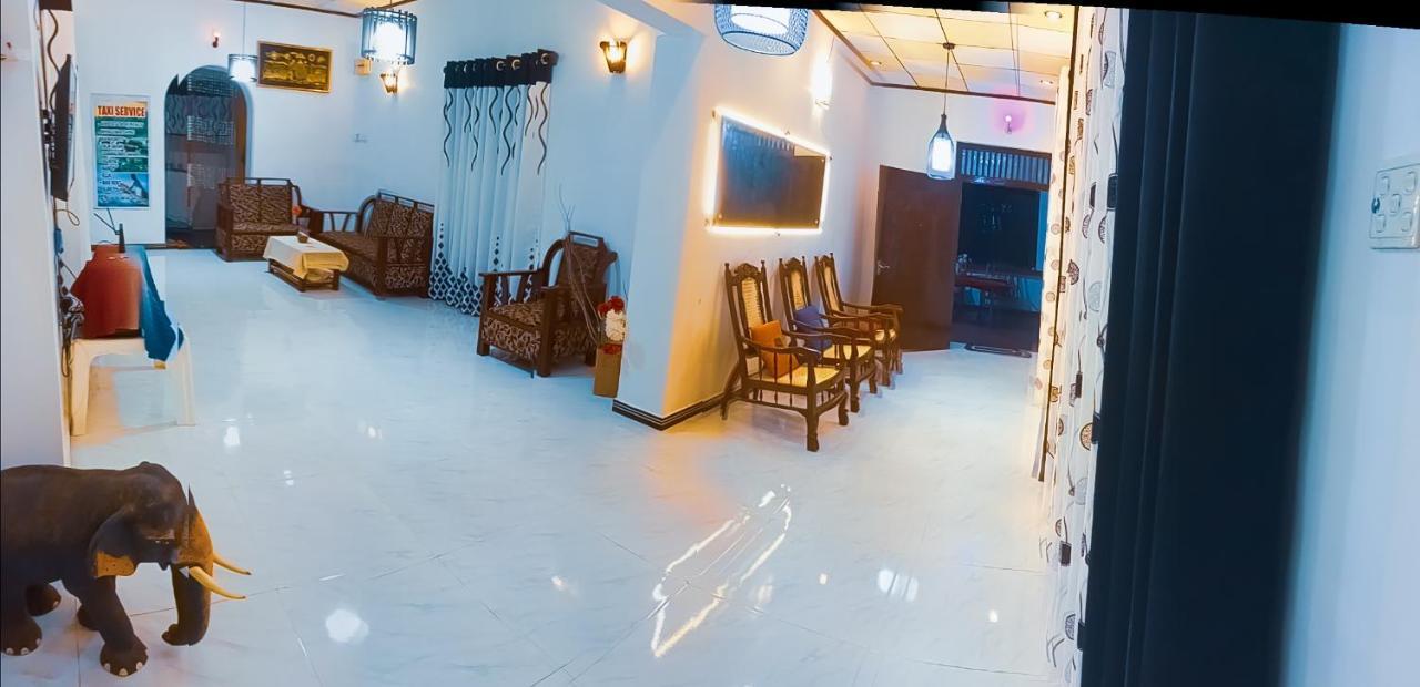 Happy Morning Bliss Bed & Breakfast Mirissa Bagian luar foto