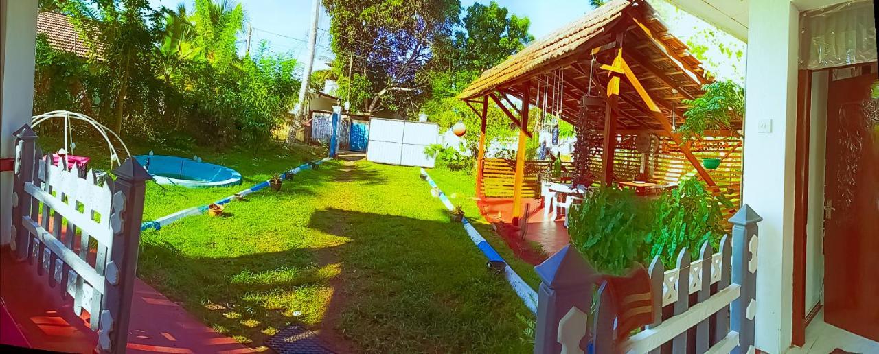Happy Morning Bliss Bed & Breakfast Mirissa Bagian luar foto
